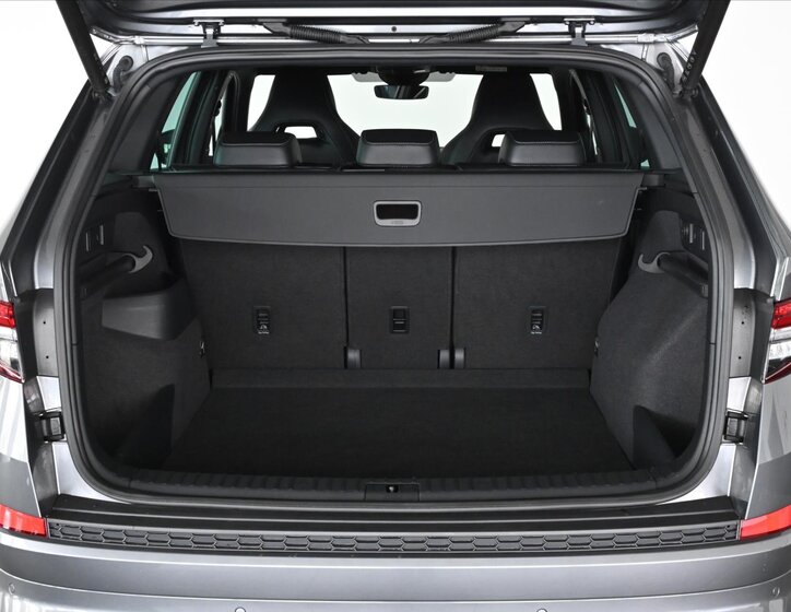 Škoda Kodiaq SUV / Terénní 1,5 l 110 kw