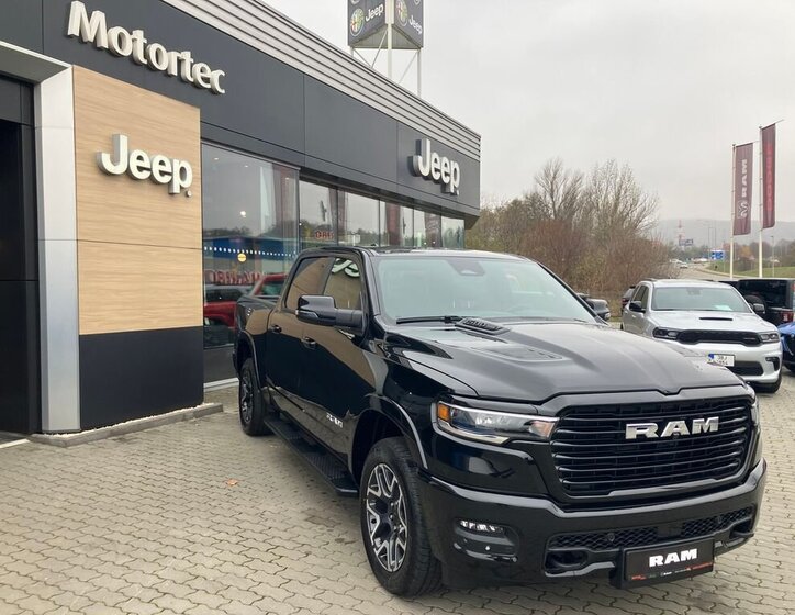 Dodge RAM Pick-up 3,0 l 313 kw