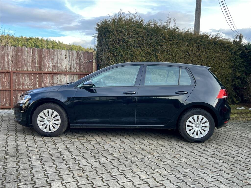 Volkswagen Golf Hatchback 1,2 l 77 kw