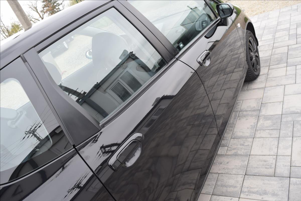 Honda Jazz Hatchback 1,2 l 57 kw