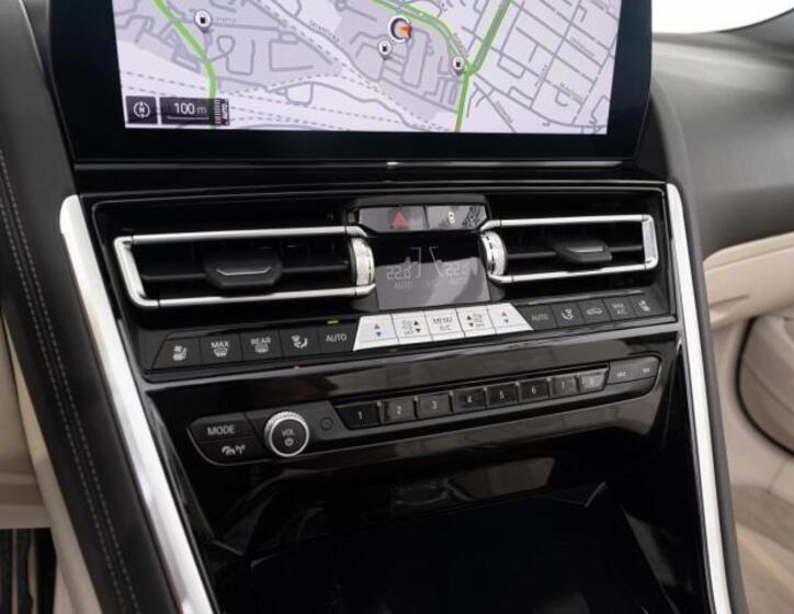 BMW Řada 8 18