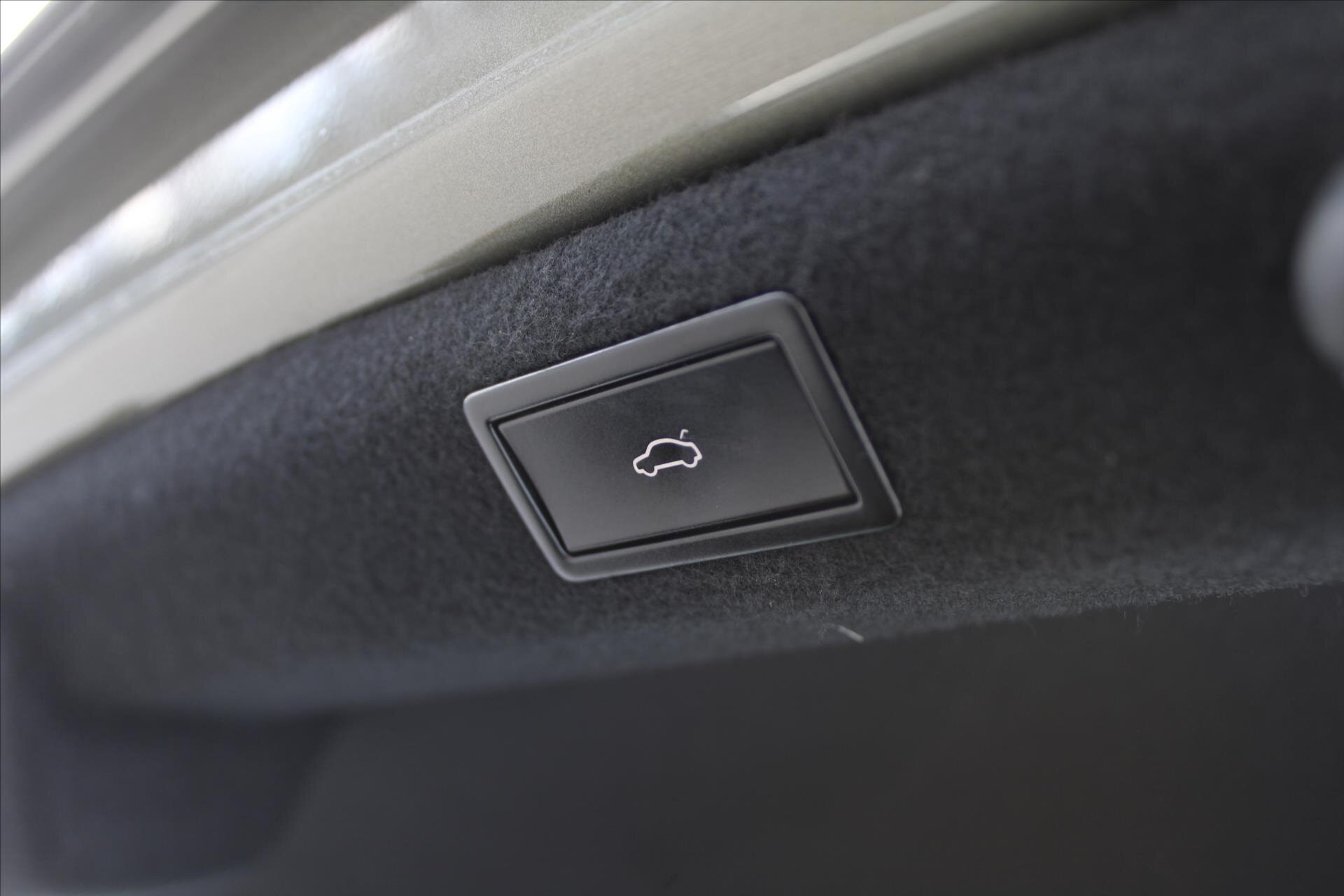 Škoda Superb Liftback 2,0 l 206 kw