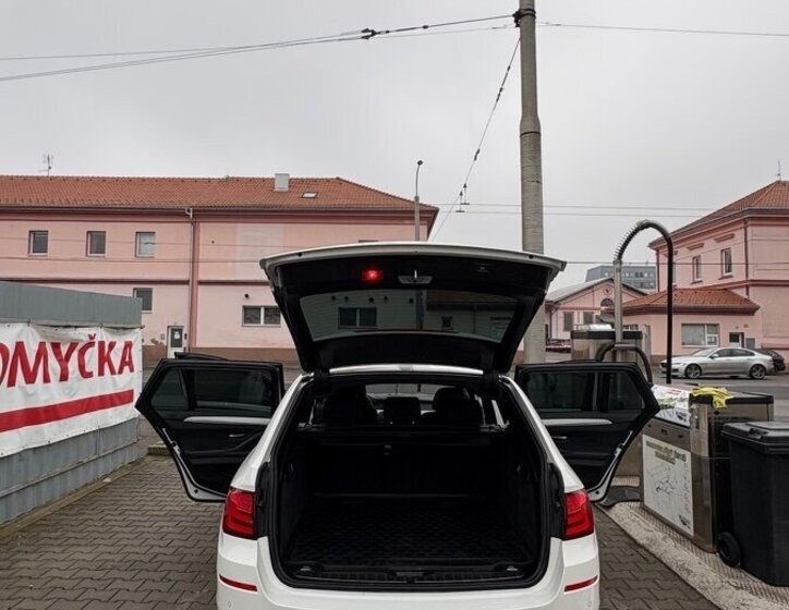 BMW Řada 5 Kombi 0,0 190 kw