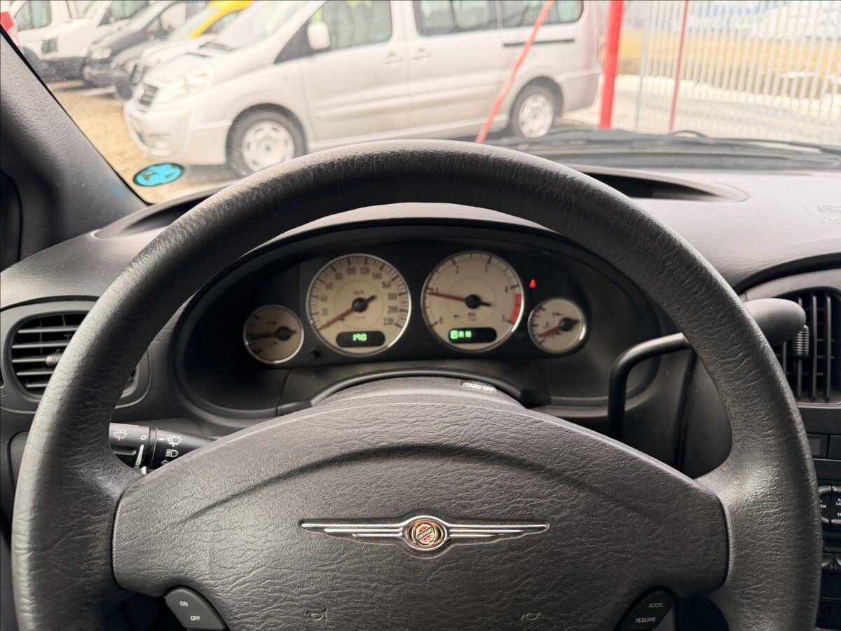 Chrysler Grand Voyager MPV 2,8 l 110 kw