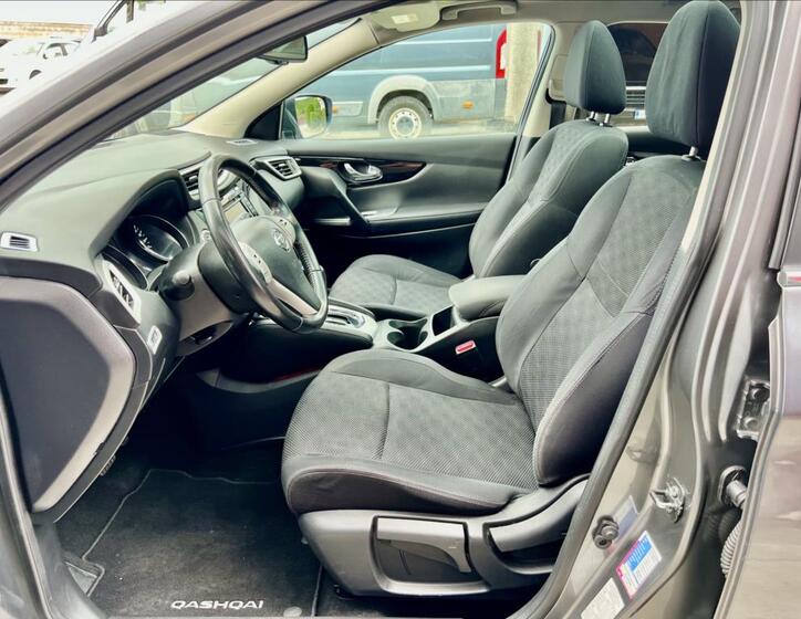 Nissan Qashqai 10