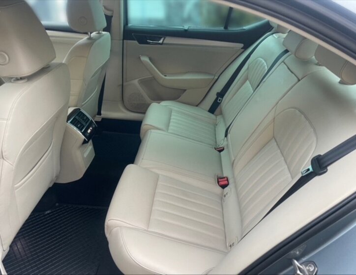 Škoda Superb Liftback 2,0 l 110 kw