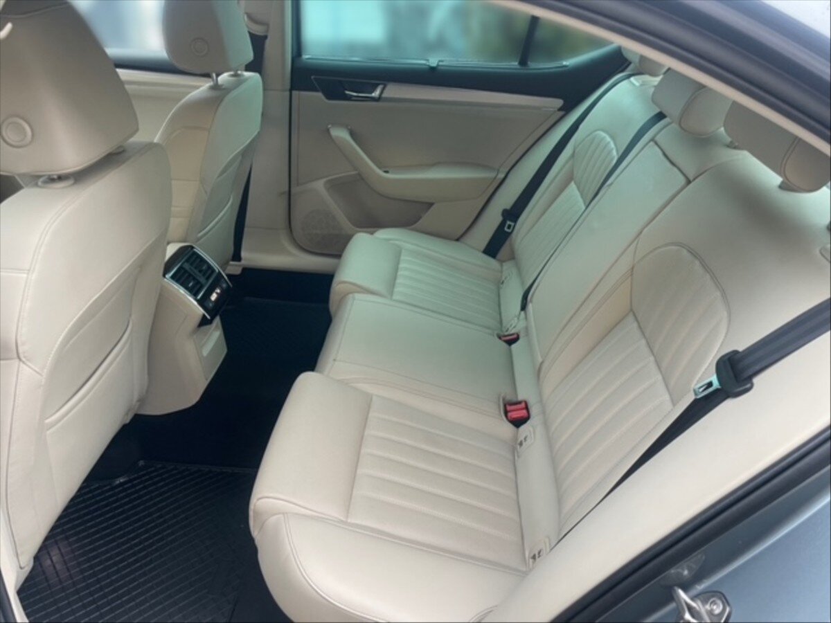 Škoda Superb Liftback 2,0 l 110 kw