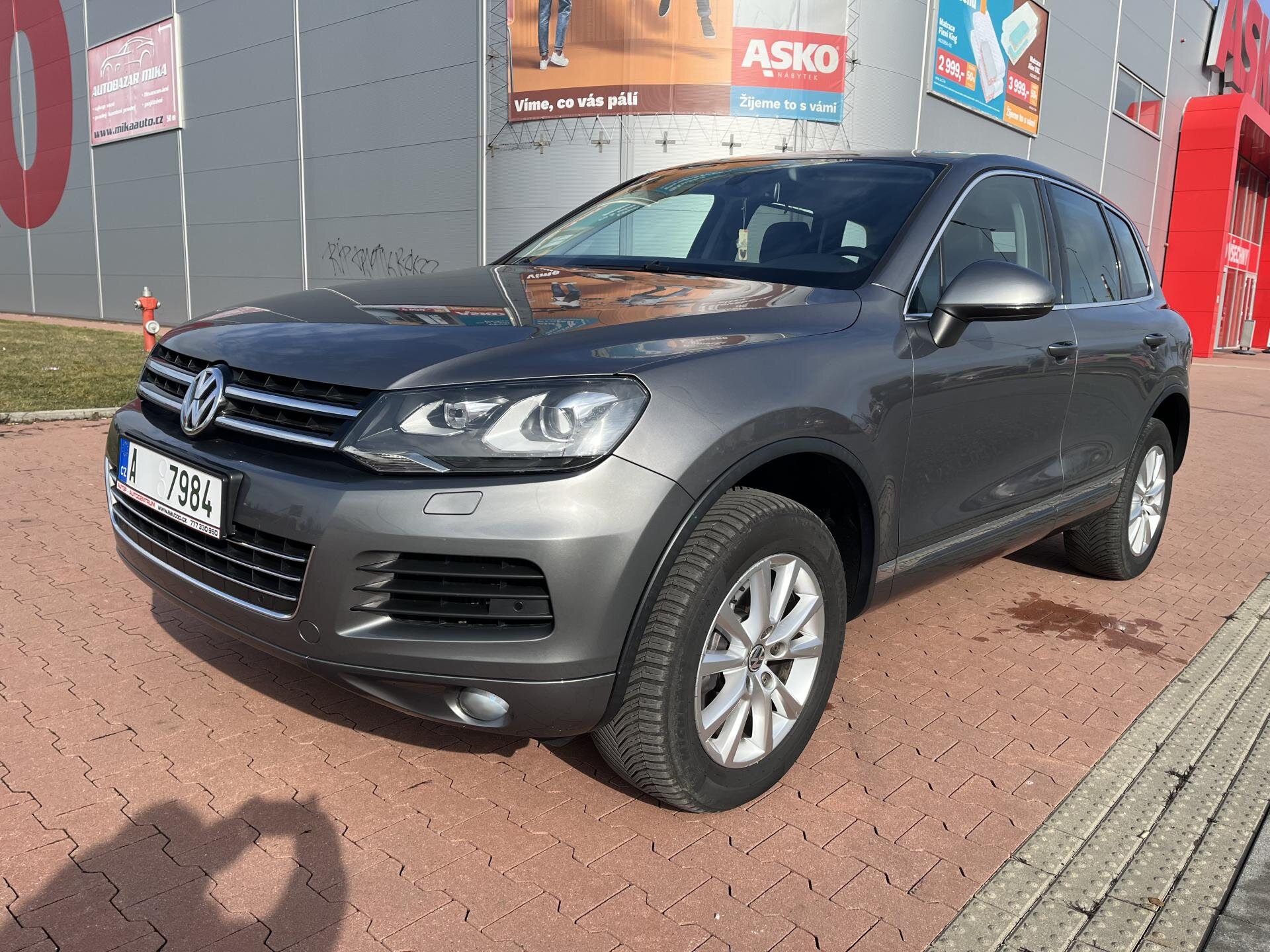 Volkswagen Touareg SUV 3,0 l 176 kw
