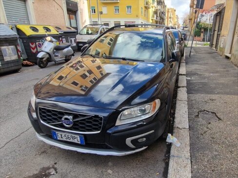 Volvo XC70 Kombi 2,4 l 133 kw