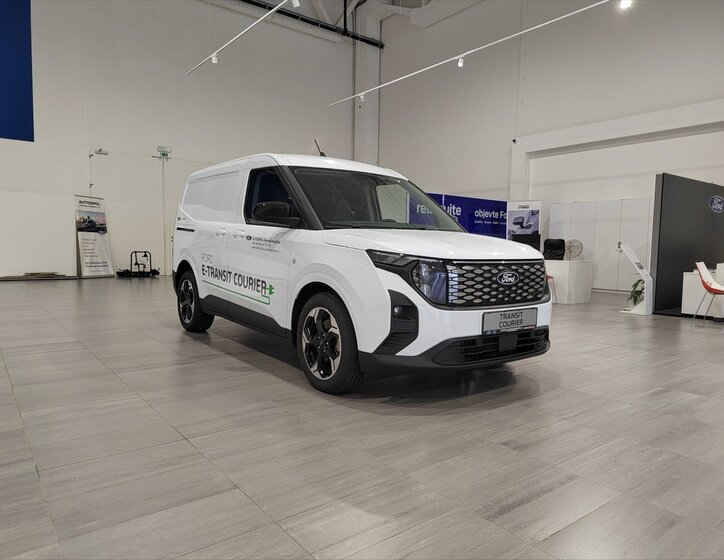 Ford Transit Courier Ostatní 0,0 100 kw