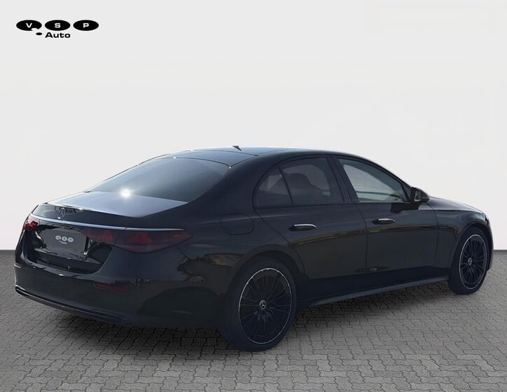 Mercedes-Benz Třídy E Sedan / Limuzína 2,0 l 145 kw