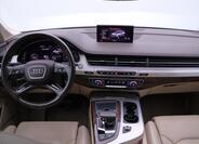 Audi Q7 41