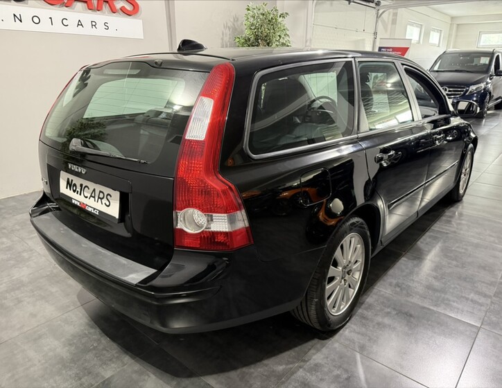 Volvo V50 5