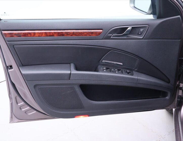 Škoda Superb Kombi 2,0 l 125 kw