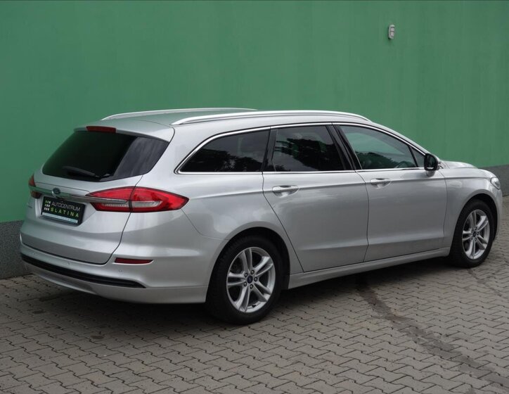 Ford Mondeo Kombi 2,0 l 110 kw