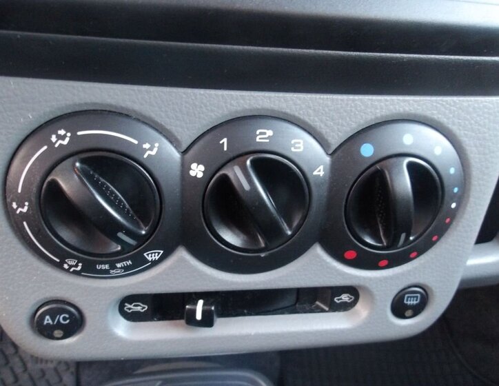 Suzuki Ignis Kombi 1,3 l 68 kw