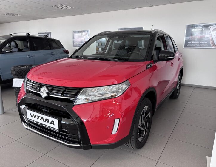 Suzuki Vitara SUV / Terénní 1,4 l 81 kw