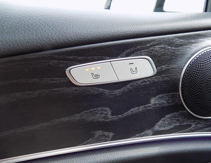 Mercedes-Benz Třídy E 42