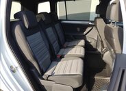 Volkswagen Touran MPV 1,5 l 110 kw