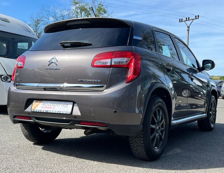 Citroën C4 Aircross 5