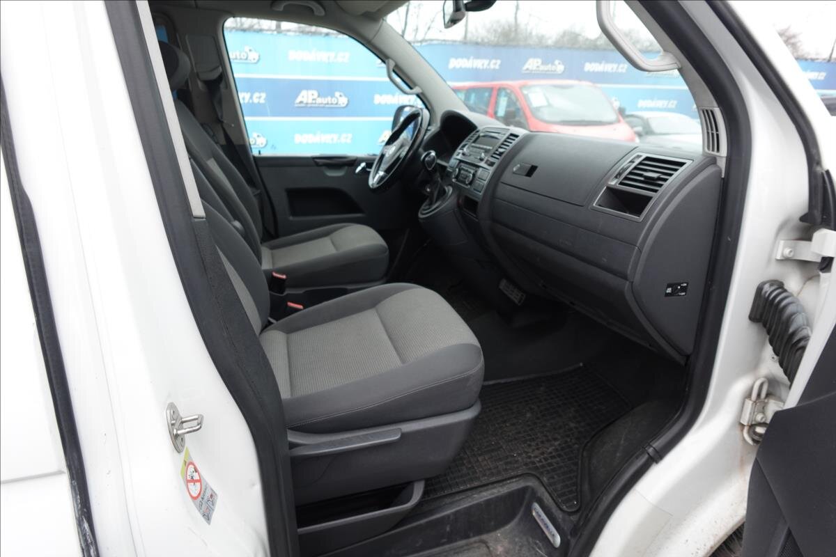 Volkswagen Caravelle Ostatní 2,0 l 132 kw