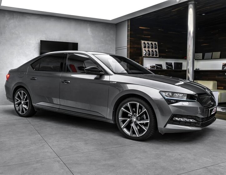 Škoda Superb 4