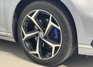 Volkswagen Passat Kombi 1,4 l 160 kw