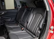 Audi Q7 11