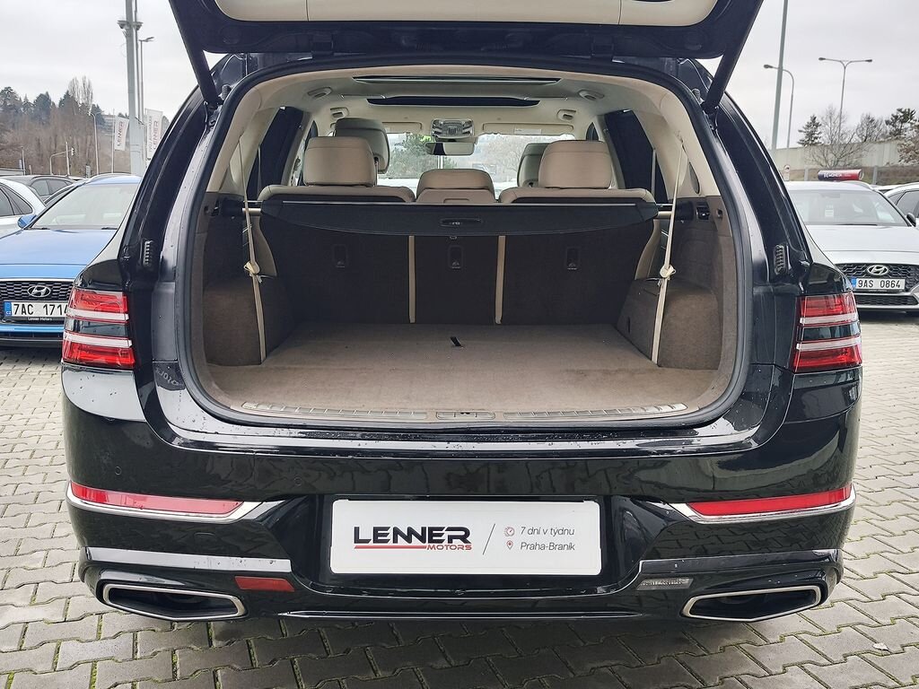 Ostatní Ostatní SUV 3,5 l 279 kw