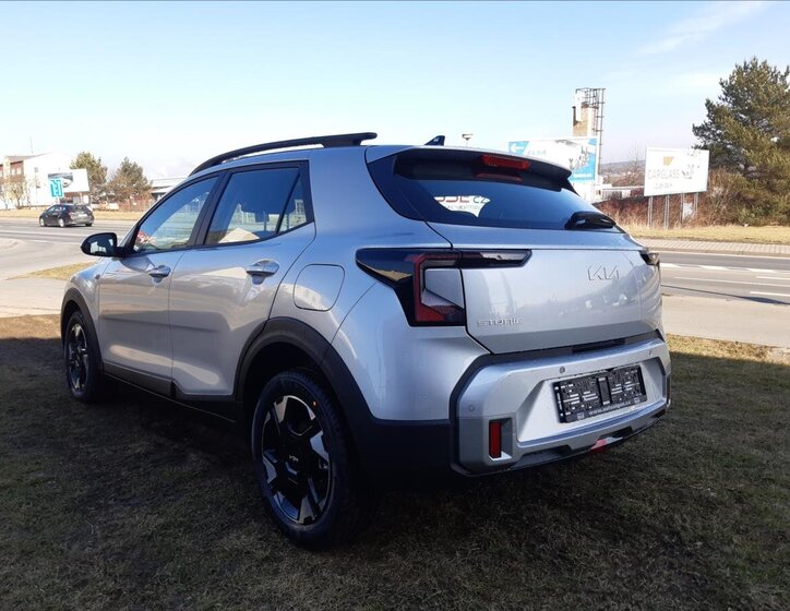 KIA Stonic SUV / Terénní 998,0 74 kw