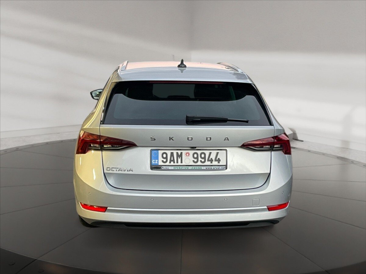 Škoda Octavia Kombi 2,0 l 110 kw