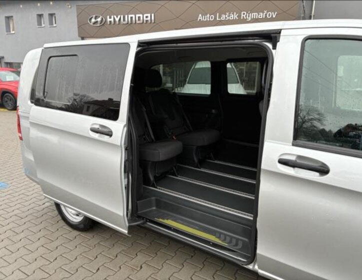 Mercedes-Benz Vito MPV 2,0 l 120 kw