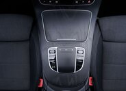 Mercedes-Benz Třídy E Sedan 2,0 l 143 kw