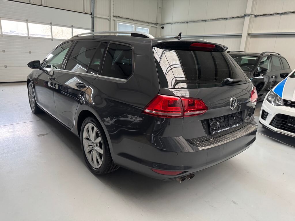 Volkswagen Golf Kombi 2,0 l 110 kw