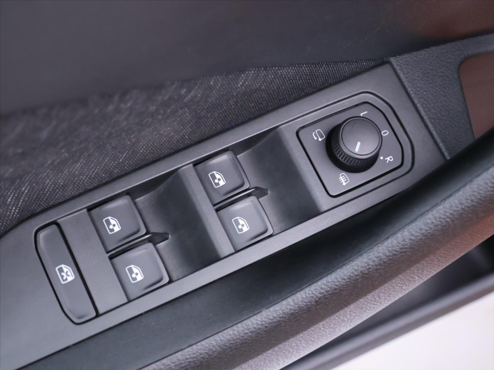 Škoda Kamiq SUV 999,0 81 kw