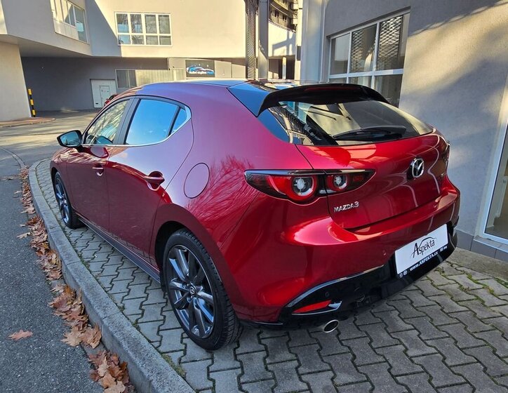 Mazda 3 Hatchback 2,0 l 90 kw