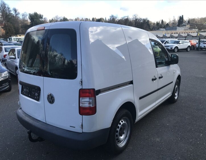Volkswagen Caddy Skříň 2,0 l 51 kw