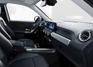 Mercedes-Benz GLB 9