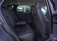 Jaguar F-Pace SUV / Terénní 2,0 l 184 kw