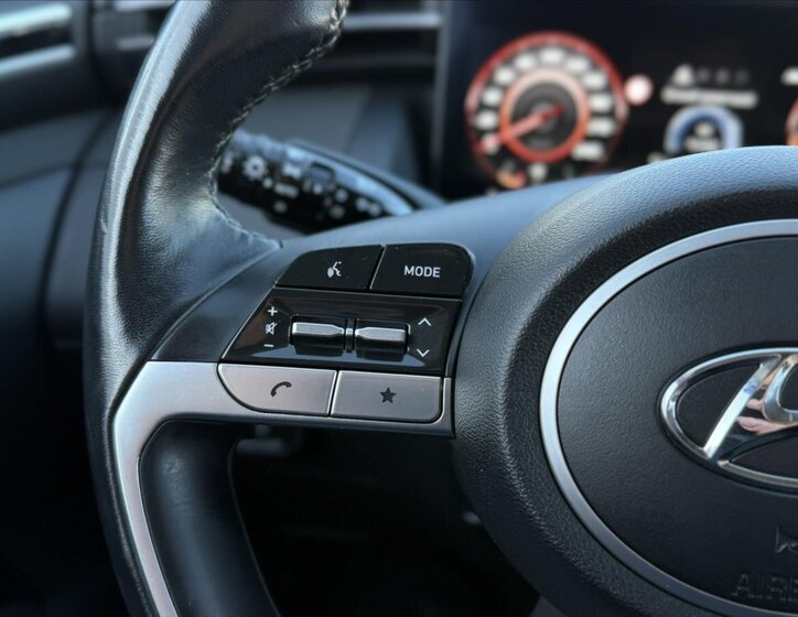 Hyundai Tucson SUV 1,6 l 110 kw