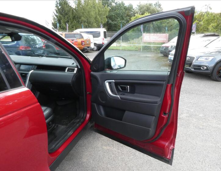 Land Rover Discovery Sport 16