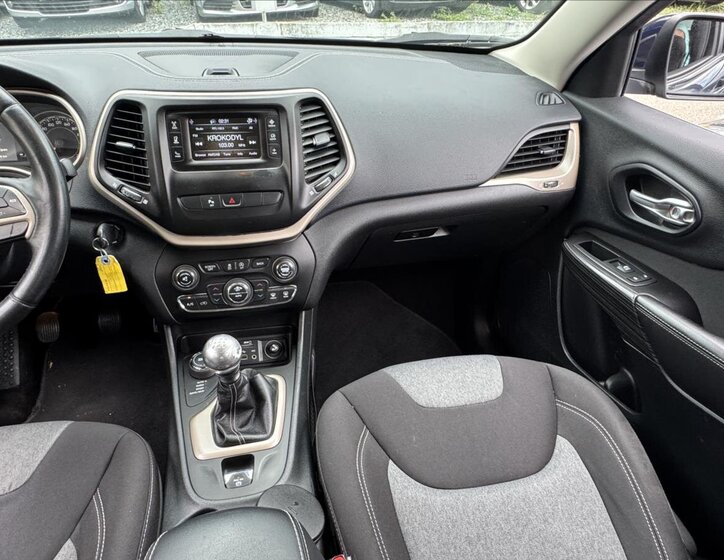 Jeep Cherokee Ostatní 2,0 l 103 kw