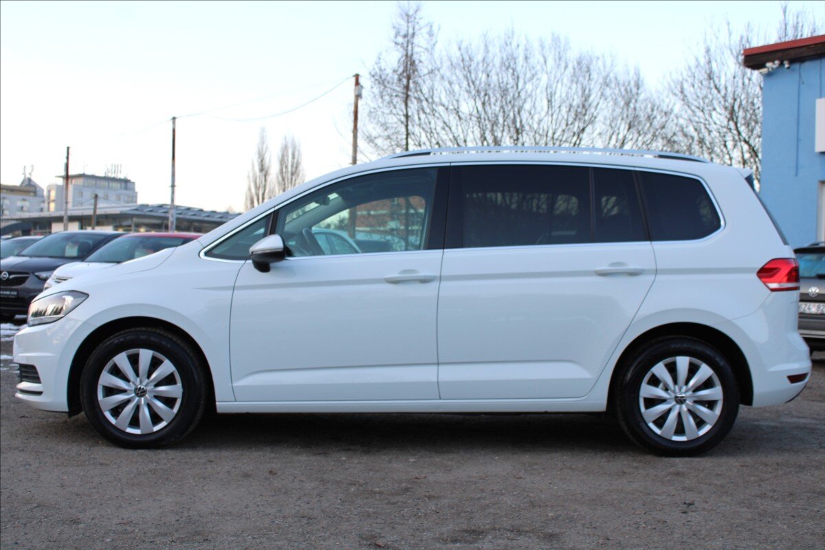 Volkswagen Touran MPV 1,5 l 110 kw