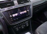 Volkswagen Tiguan SUV 1,5 l 110 kw