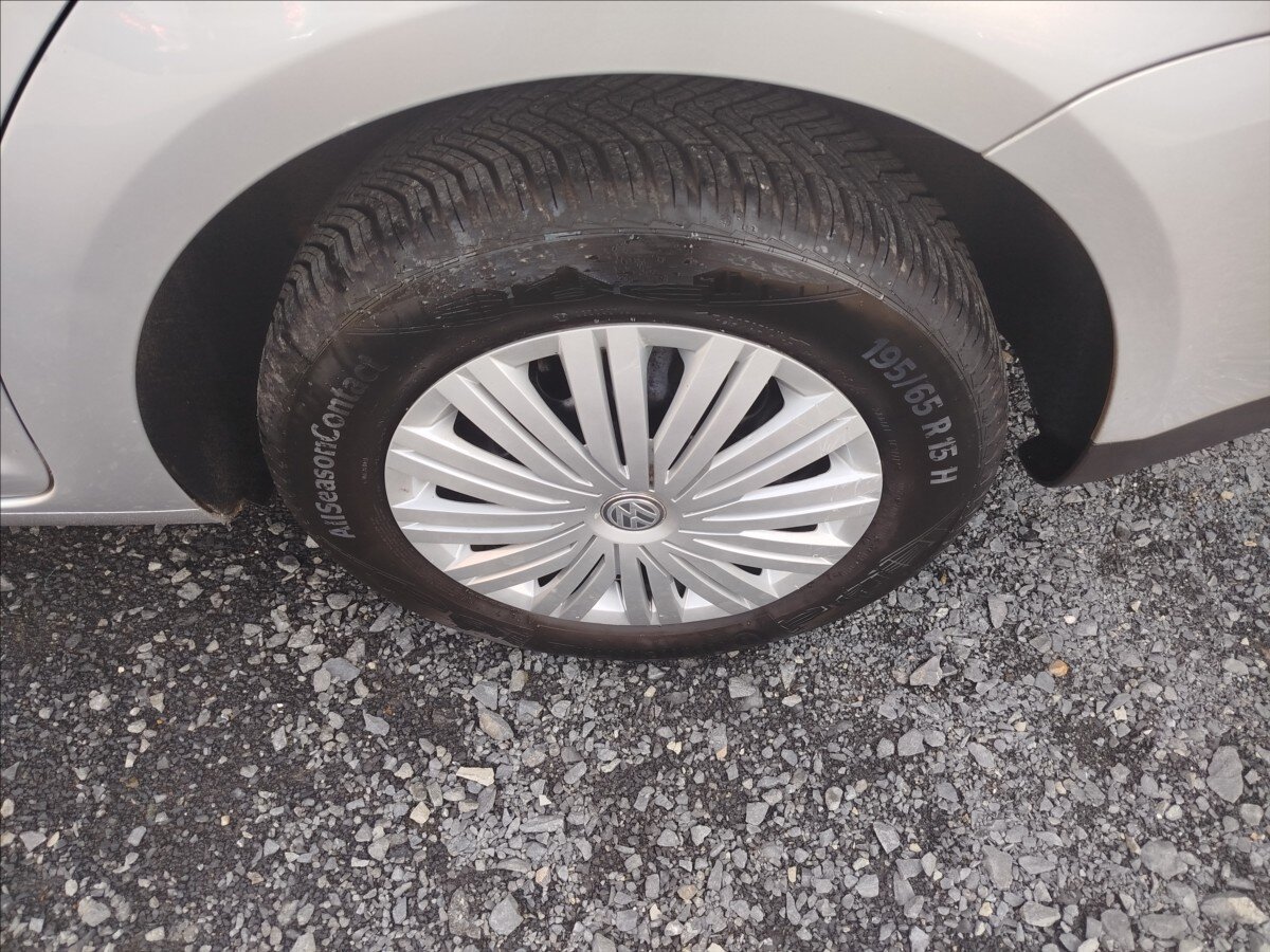 Volkswagen Touran MPV 1,9 l 77 kw