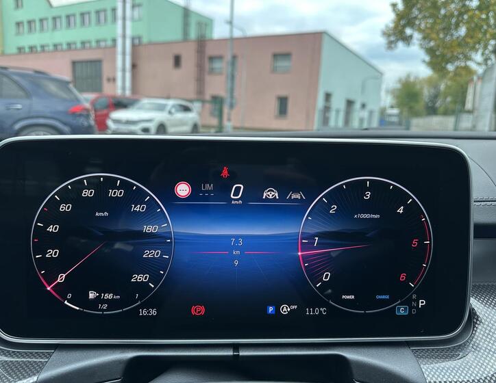 Mercedes-Benz Třídy C 12