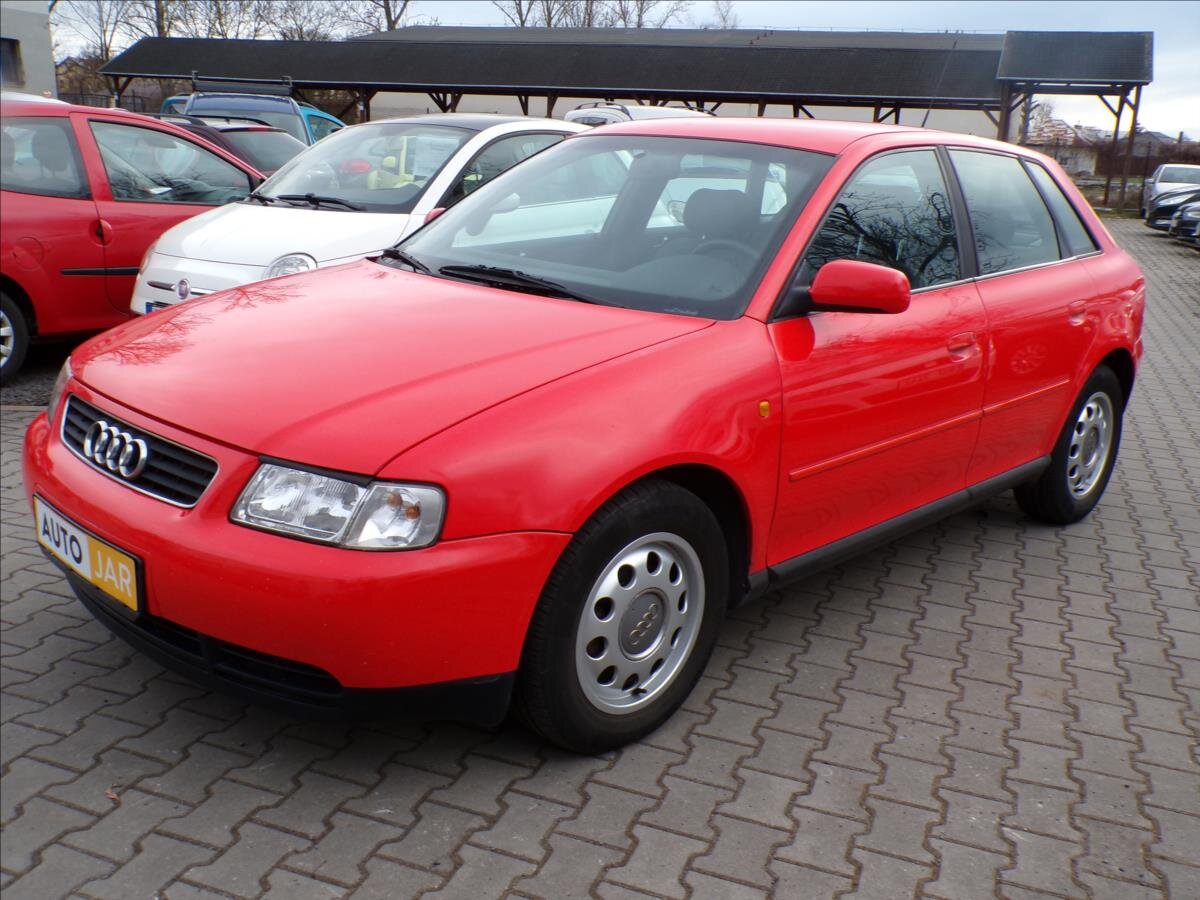 Audi A3 Hatchback 1,6 l 74 kw
