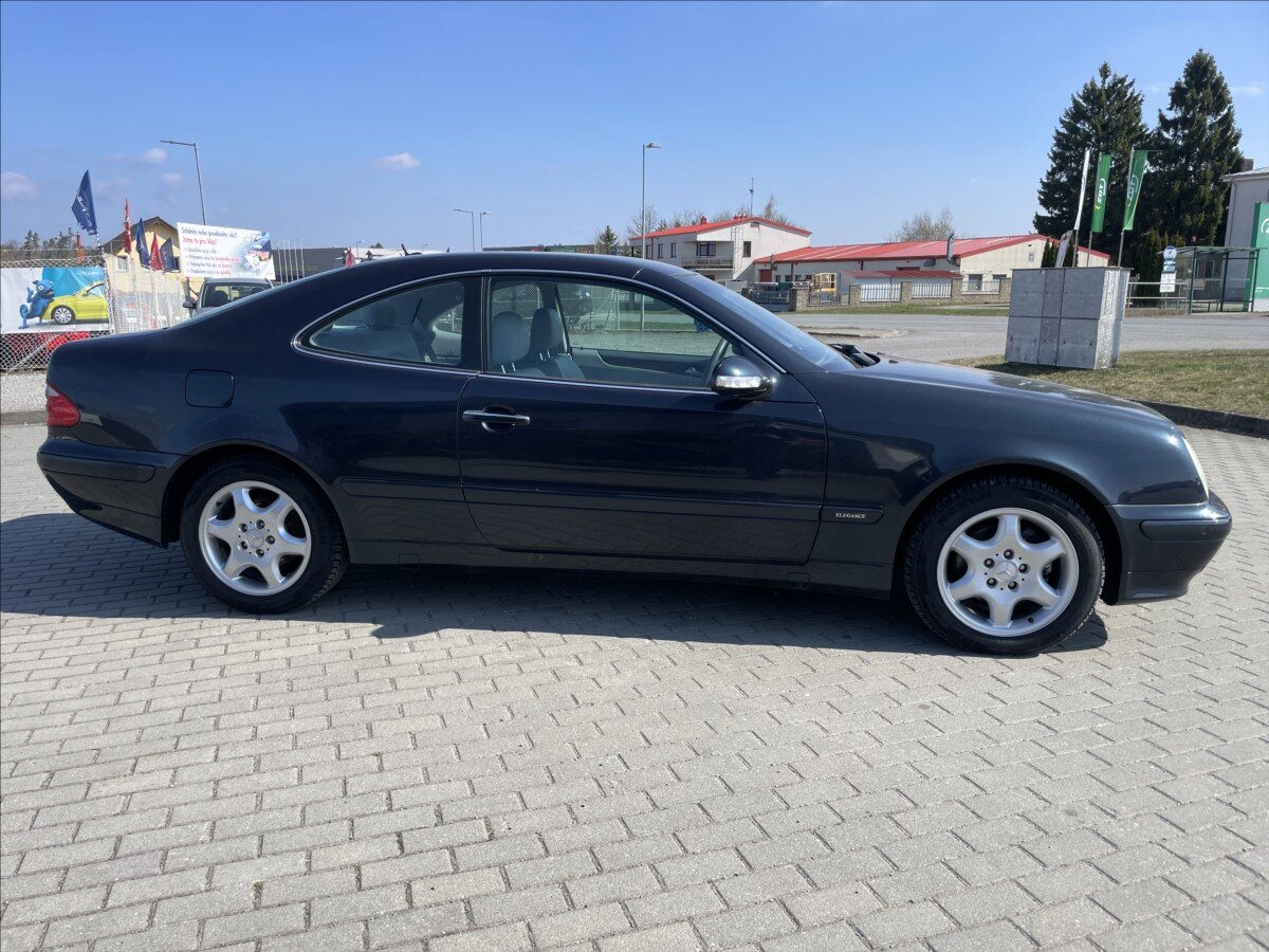 Mercedes-Benz CLK Kupé 2,0 l 120 kw