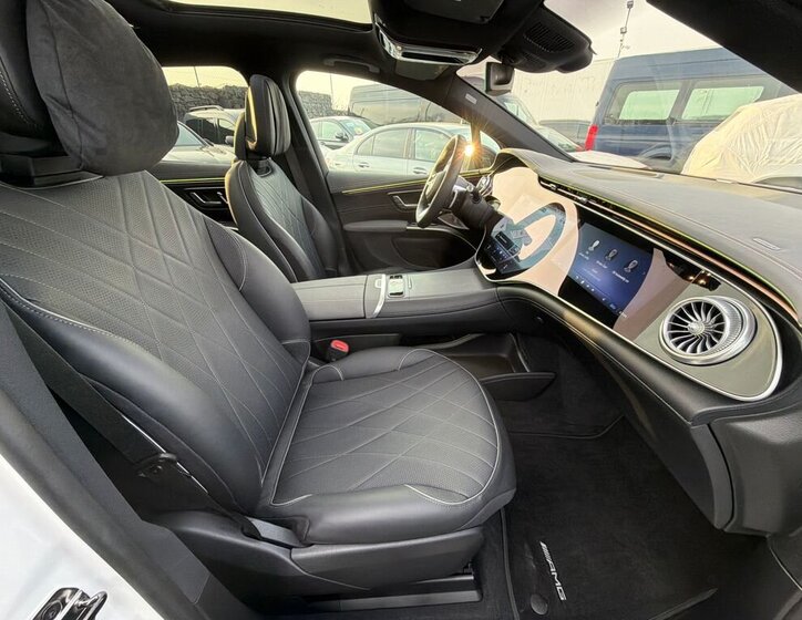 Mercedes-Benz EQS SUV / Terénní 0,0 265 kw