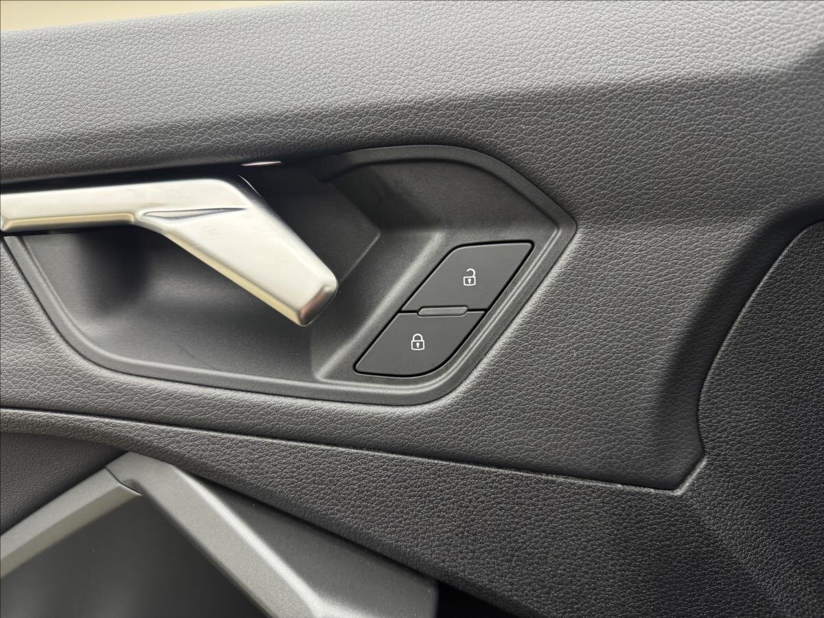 Audi Q3 SUV / Terénní 2,0 l 147 kw